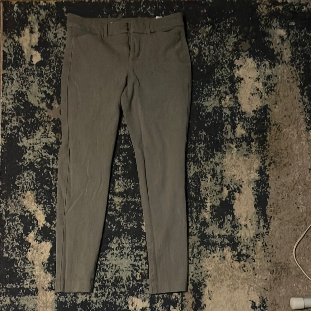 Old Navy Gray 4 petite pixie high rise pants